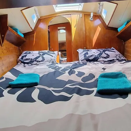 Miramare Botel